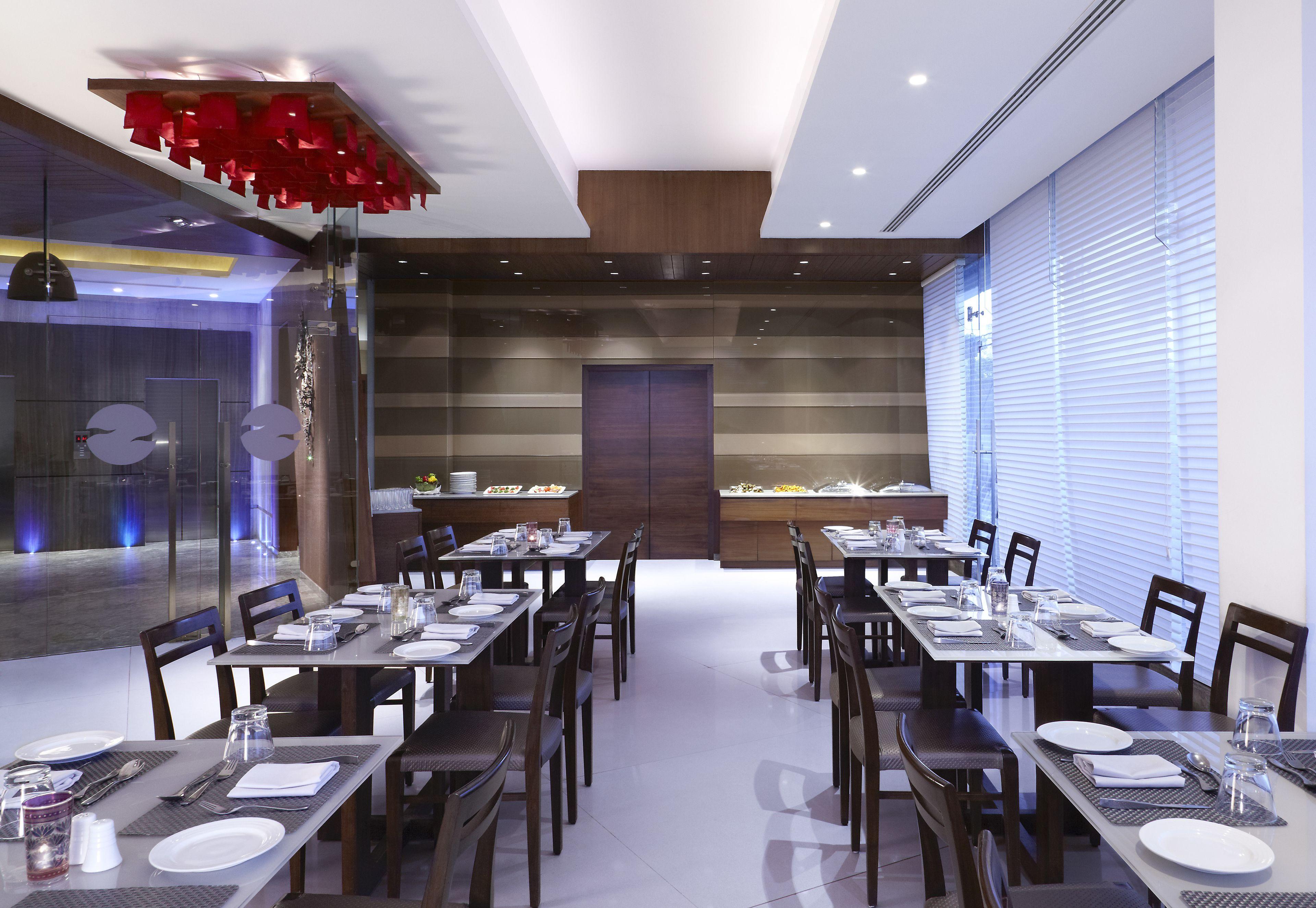 Hotel Suba International Sahar Road Mumbai — Fotos 1